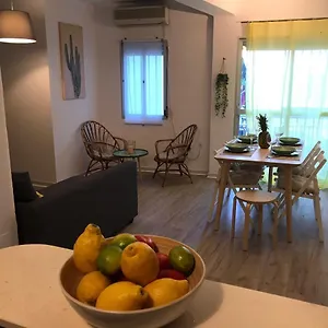 Apartamento Cactus 2 Bedroom On Calle San Miguel Minutes From The Beach By Namaste Elite, Torremolinos